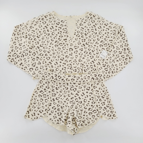 FREE PEOPLE Rain Check Animal Print Lounge Set Women Size M Banana Split Combo - Picture 1 of 10